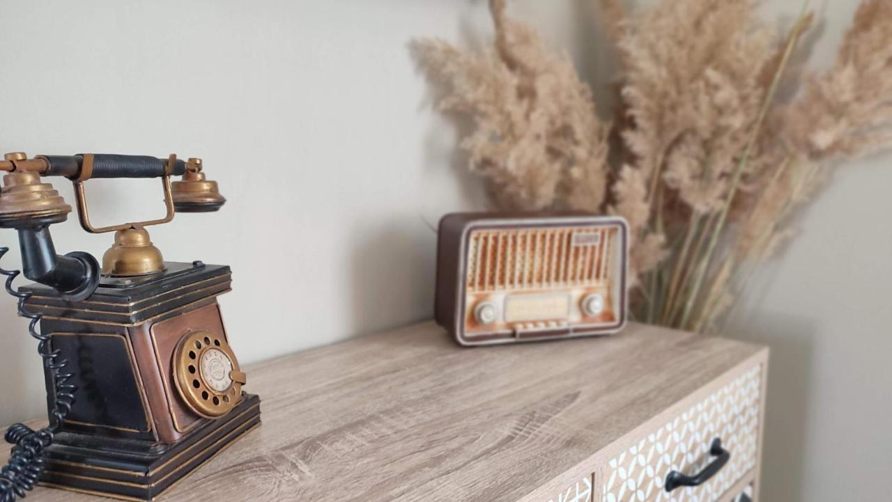 Hibiscus Home Αίγινα Εξωτερικό φωτογραφία
